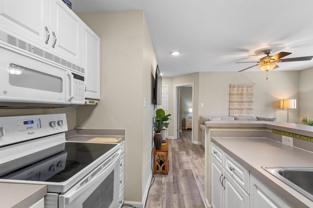 412 28th Ave N Apt G, Myrtle Beach, SC 29577