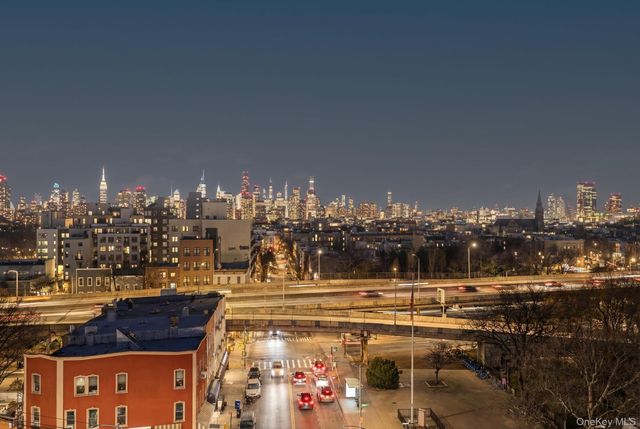 444 Graham Avenue 4G, Brooklyn, NY 11211