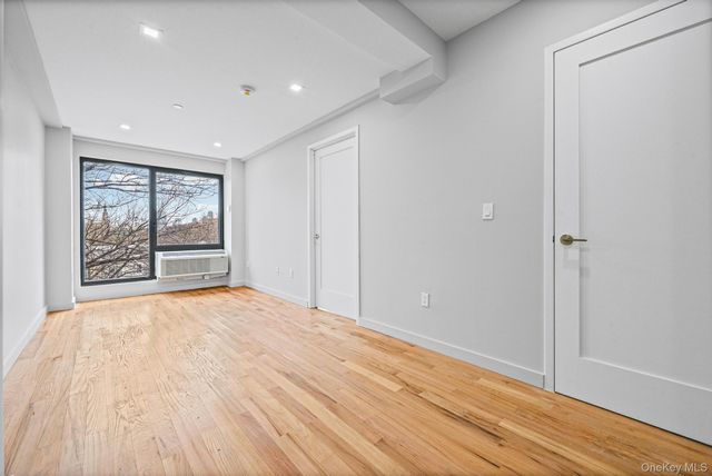 444 Graham Avenue 4G, Brooklyn, NY 11211