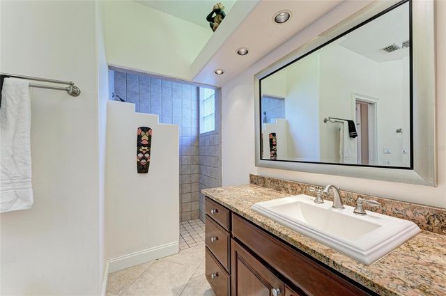 3907 ALAMANDA DRIVE, Sarasota, FL 34238