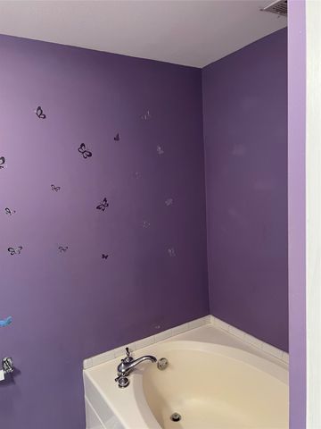 3304 Huron Trail, Lake Worth, TX 76135