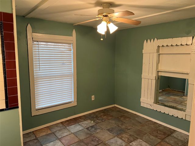 3304 Huron Trail, Lake Worth, TX 76135