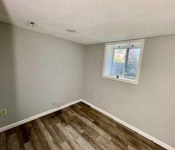 4135 Jackson Avenue, Kansas City, MO 64130