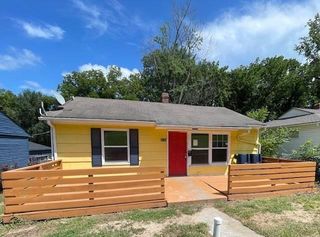 4135 Jackson Avenue, Kansas City, MO 64130