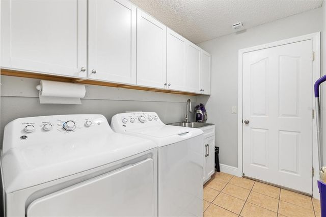 2120 CALLAWAY DRIVE, The Villages, FL 32162