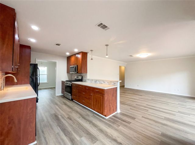 3604 Lucas DR, Austin, TX 78731