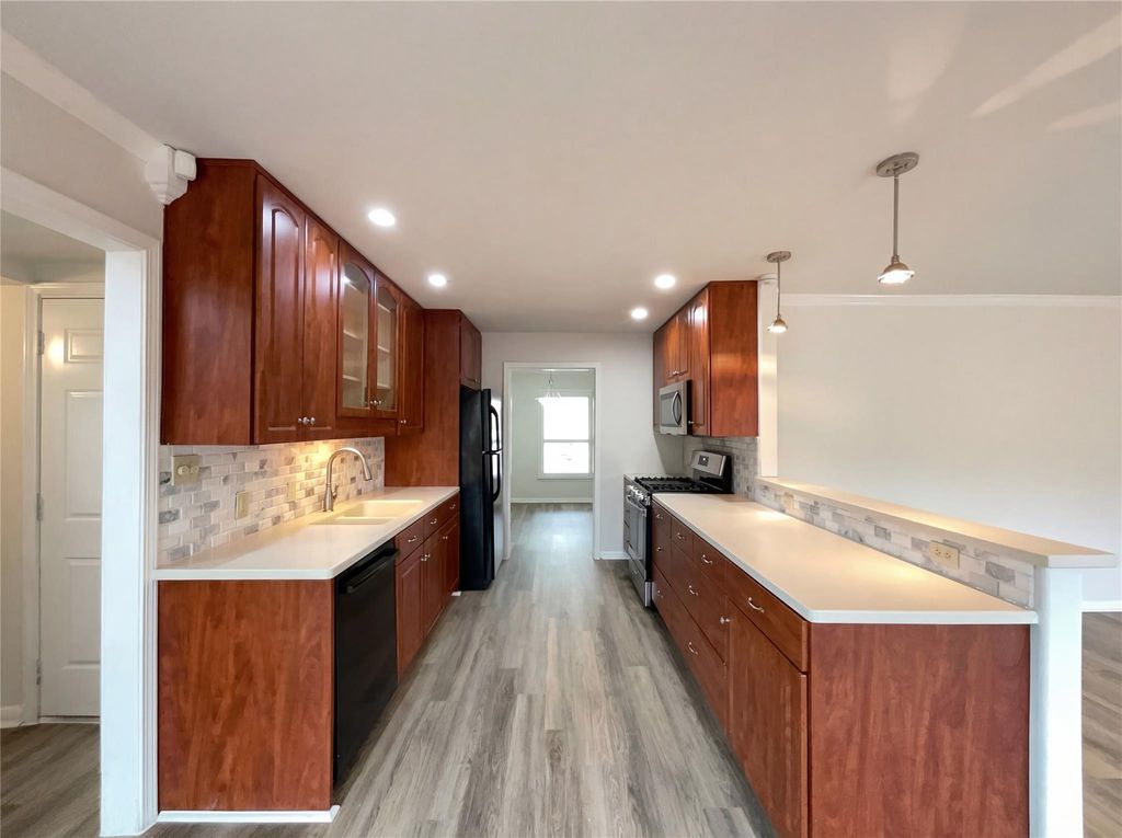 3604 Lucas DR, Austin, TX 78731