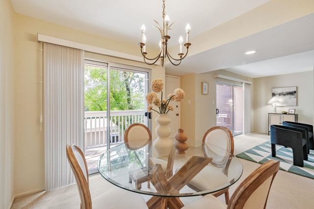 675 Sharon Park Dr 245, Menlo Park, CA 94025