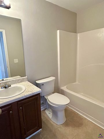 107 Rodney Drive, Warner Robins, GA 31088