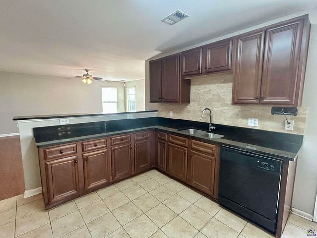 107 Rodney Drive, Warner Robins, GA 31088