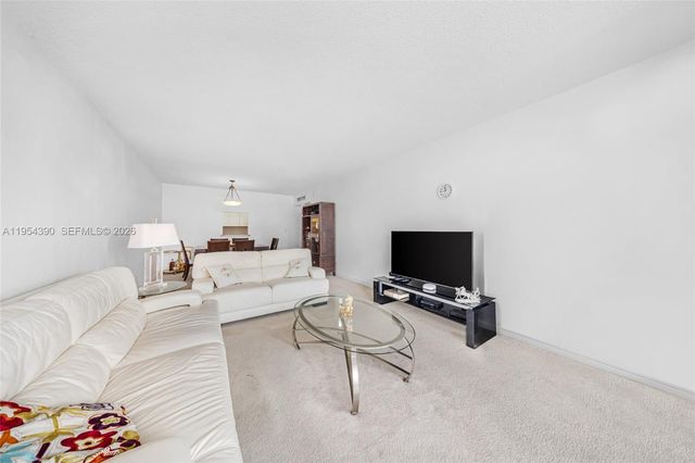 19370 Collins Avenue 502, Sunny Isles Beach, FL 33160