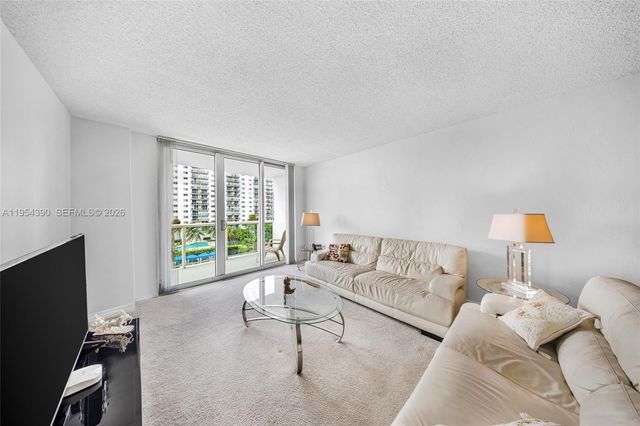 19370 Collins Avenue 502, Sunny Isles Beach, FL 33160