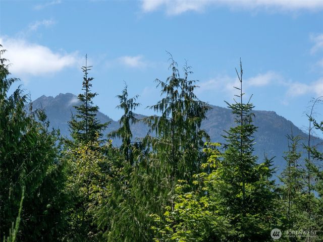 596 Watershed, Port Angeles, WA 98362