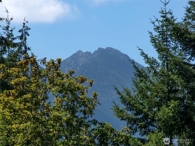 596 Watershed, Port Angeles, WA 98362