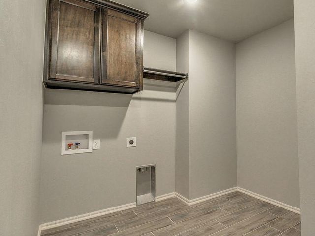 2501 Gallant Fox Terrace, Guthrie, OK 73044