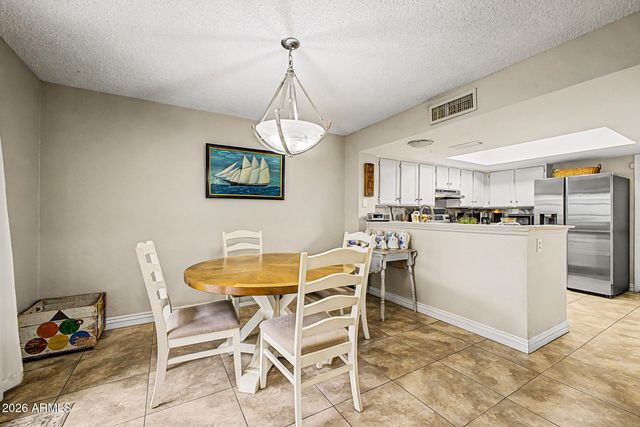 510 E WESCOTT Drive, Phoenix, AZ 85024