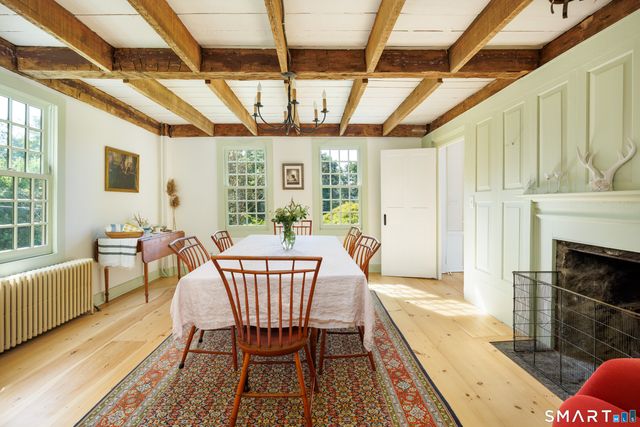 509 Weekeepeemee Road, Woodbury, CT 06798