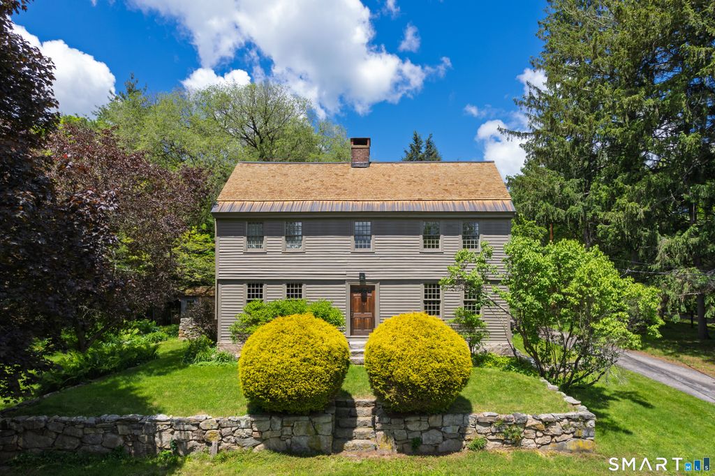 509 Weekeepeemee Road, Woodbury, CT 06798
