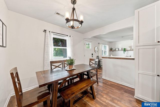 5206 Melrose Avenue, Lincoln, NE 68506