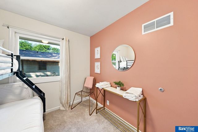 5206 Melrose Avenue, Lincoln, NE 68506