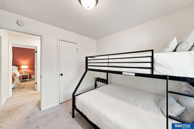 5206 Melrose Avenue, Lincoln, NE 68506