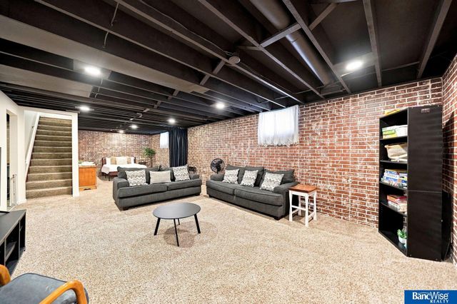 5206 Melrose Avenue, Lincoln, NE 68506