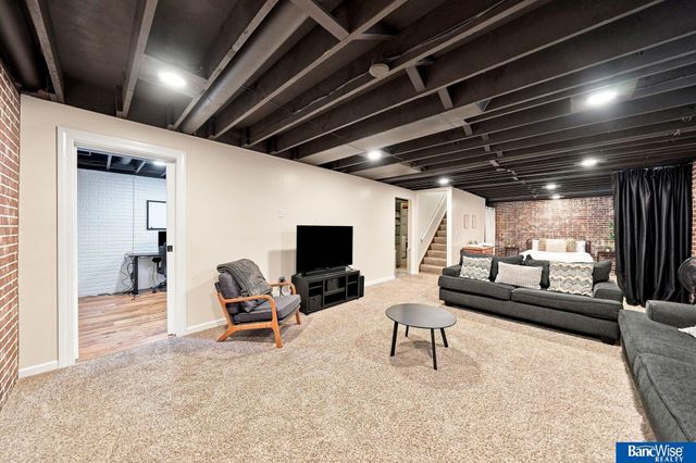 5206 Melrose Avenue, Lincoln, NE 68506