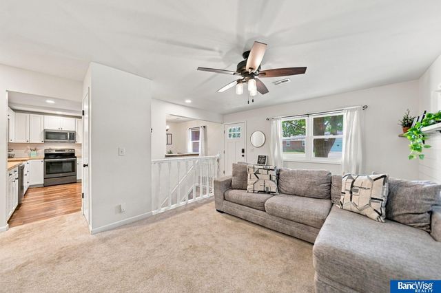 5206 Melrose Avenue, Lincoln, NE 68506