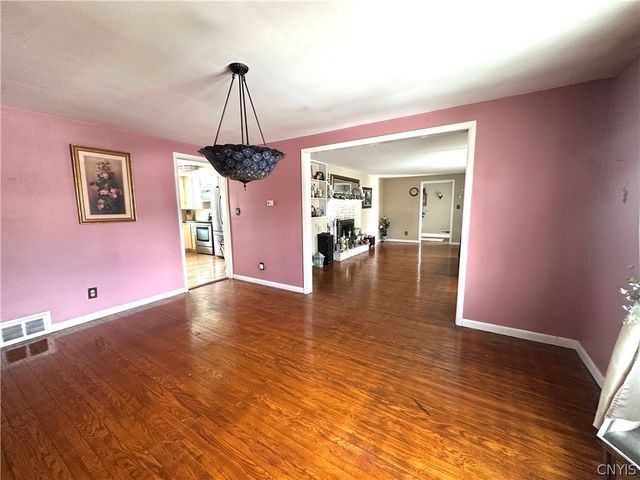 2 Bermuda Road, Whitestown, NY 13492