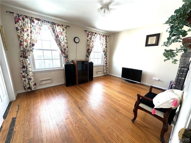 2 Bermuda Road, Whitestown, NY 13492