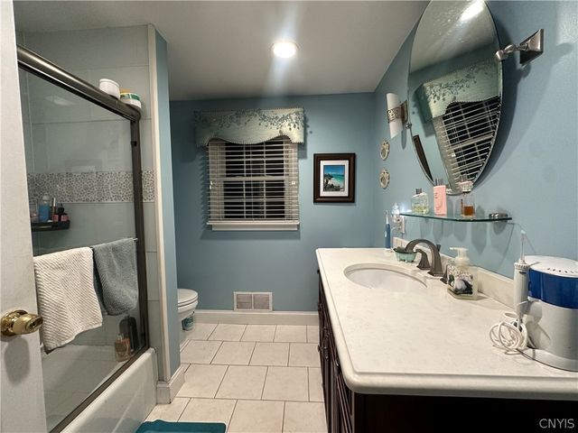 2 Bermuda Road, Whitestown, NY 13492