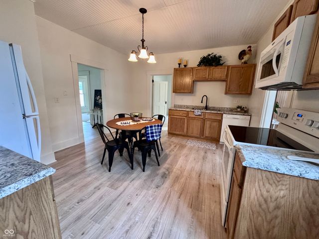 809 Curtis, Crawfordsville, IN 47933