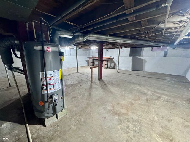 809 Curtis, Crawfordsville, IN 47933
