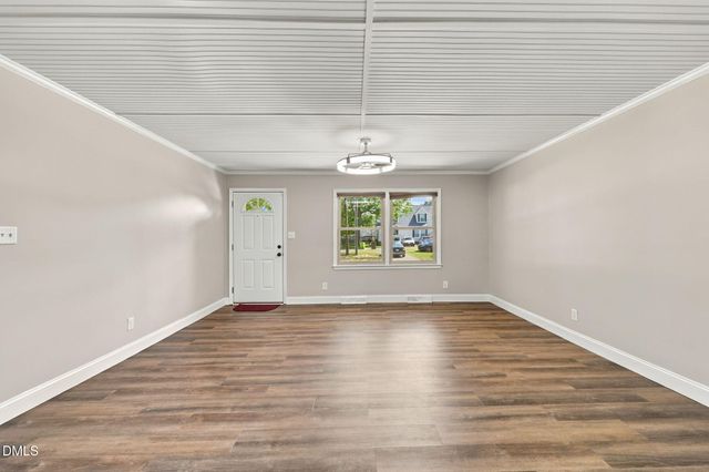 503 N Charles Street, Mebane, NC 27302