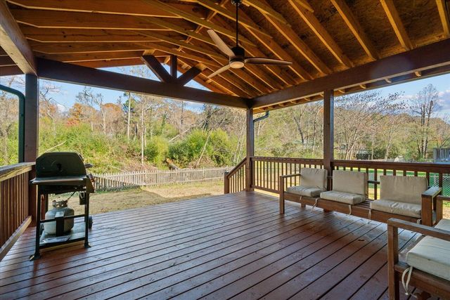 8610 Daisy Dallas Road, Hixson, TN 37343