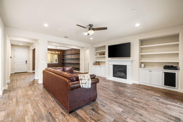 552 N Miraloma Ct, Mountain House, CA 95391