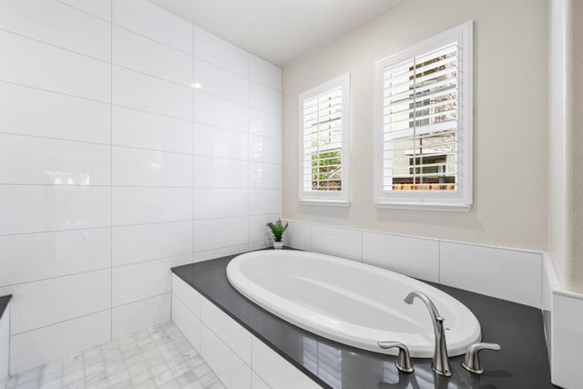 552 N Miraloma Ct, Mountain House, CA 95391