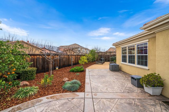 552 N Miraloma Ct, Mountain House, CA 95391