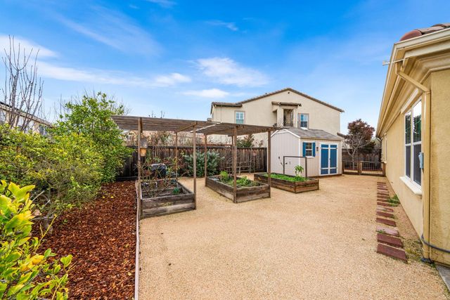 552 N Miraloma Ct, Mountain House, CA 95391