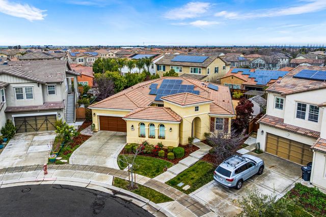 552 N Miraloma Ct, Mountain House, CA 95391