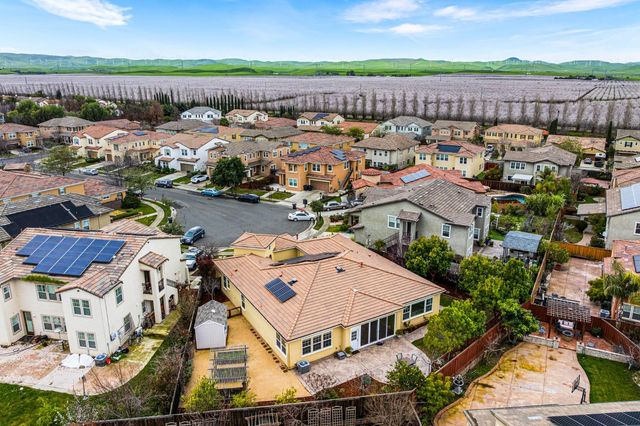 552 N Miraloma Ct, Mountain House, CA 95391