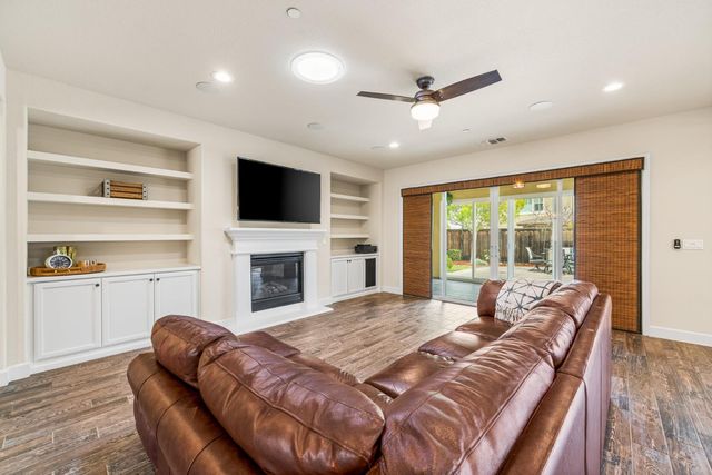 552 N Miraloma Ct, Mountain House, CA 95391