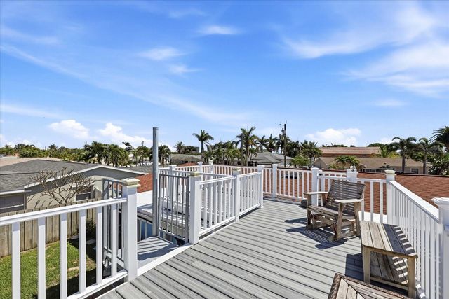 7891 4TH AVENUE S, St Petersburg, FL 33707