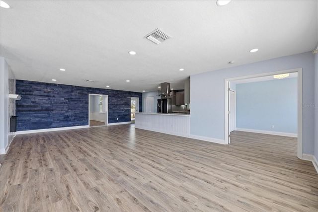 7891 4TH AVENUE S, St Petersburg, FL 33707