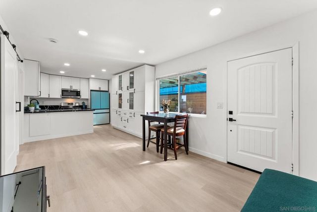 6844 Missy Ct, San Diego, CA 92115