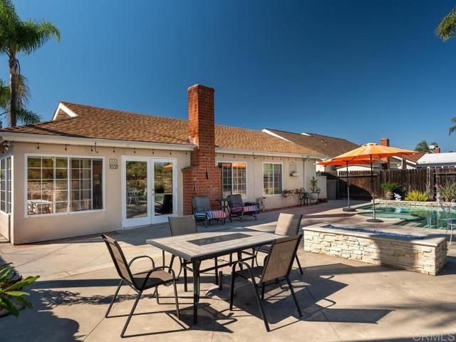 24312 Chrisanta Dr, Mission Viejo, CA 92691