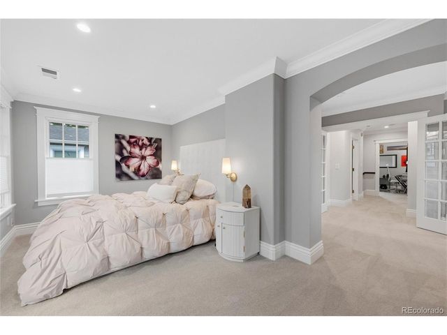 425 N Franklin St, Denver, CO 80218