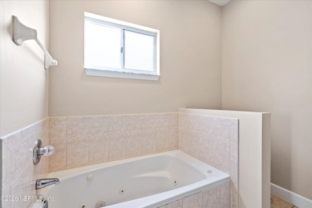 819 6TH Avenue S, Jacksonville Beach, FL 32250