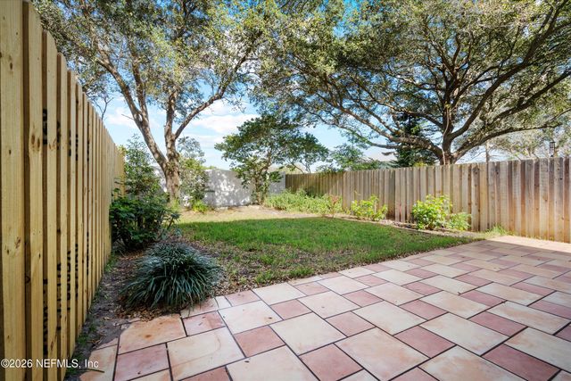 819 6TH Avenue S, Jacksonville Beach, FL 32250