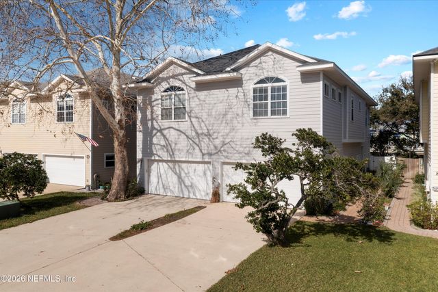 819 6TH Avenue S, Jacksonville Beach, FL 32250